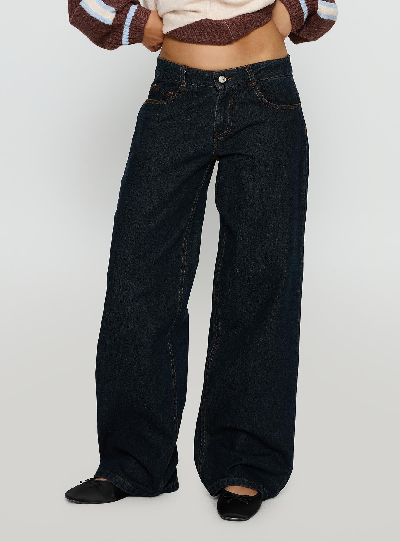 Korinne Low Rise Bootleg Jeans Indigo