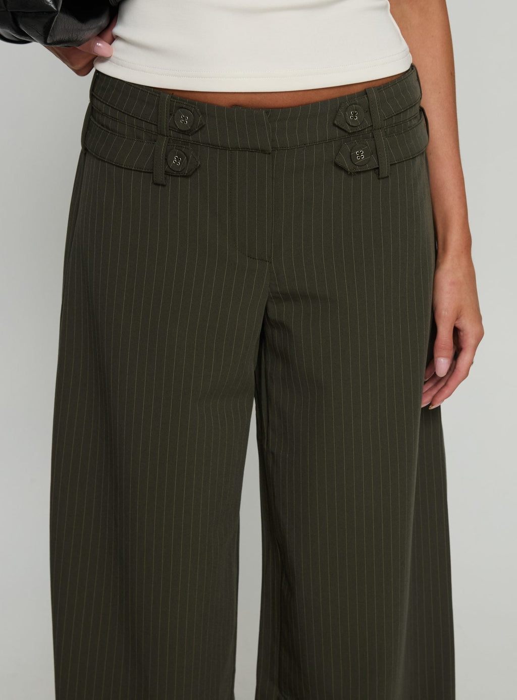 Jette Tailored Buckle Pant Green Pinstripe